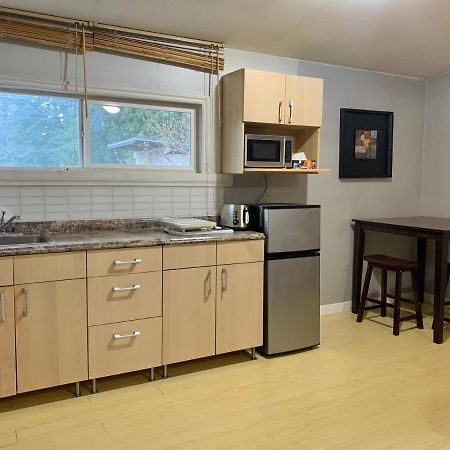 Whole Suite To Yourself At Coquitlam Centre! Port Coquitlam Exterior foto